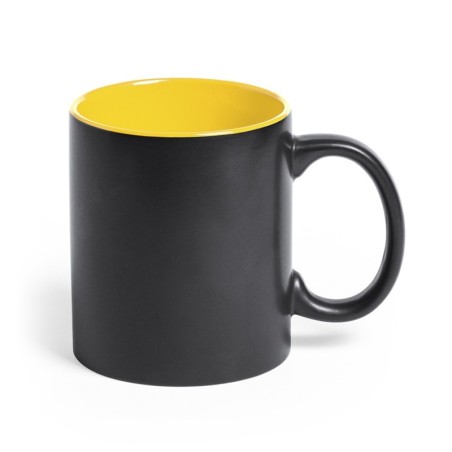 Jaune